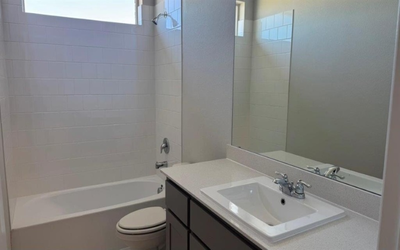 513 BABBLING BROOK Drive, Denton, TX 76259, 4 Bedrooms Bedrooms, ,2 BathroomsBathrooms,Residential,For Sale,513 BABBLING BROOK Drive,0,21095499