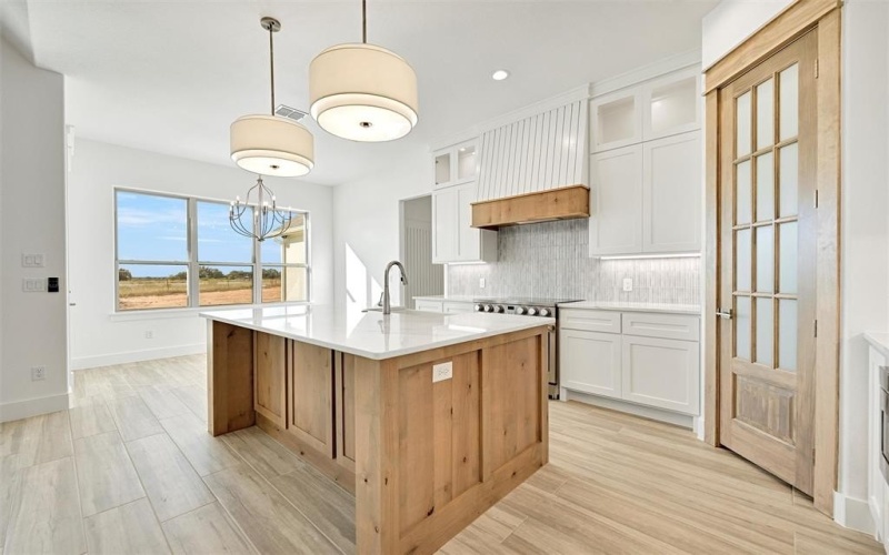 1061 Arbor Vista Drive, Azle, TX 76020, 4 Bedrooms Bedrooms, ,2 BathroomsBathrooms,Residential,For Sale,1061 Arbor Vista Drive,0,21096209