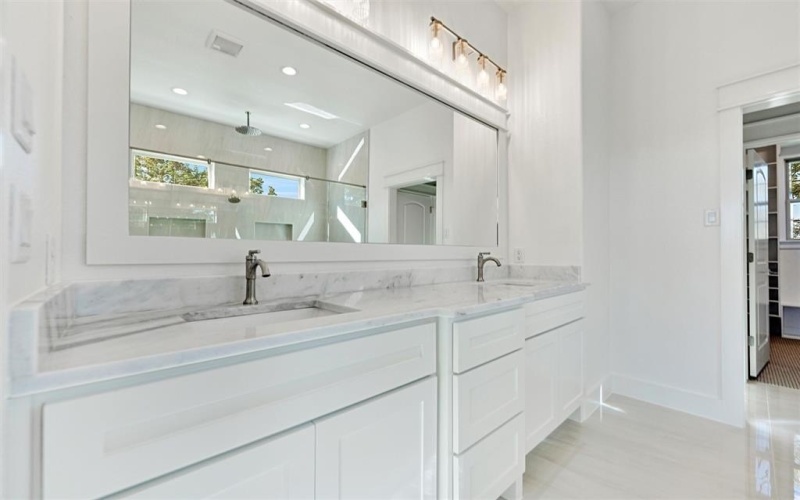 1061 Arbor Vista Drive, Azle, TX 76020, 4 Bedrooms Bedrooms, ,2 BathroomsBathrooms,Residential,For Sale,1061 Arbor Vista Drive,0,21096209