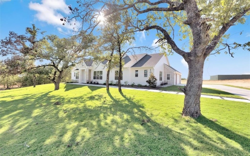 1061 Arbor Vista Drive, Azle, TX 76020, 4 Bedrooms Bedrooms, ,2 BathroomsBathrooms,Residential,For Sale,1061 Arbor Vista Drive,0,21096209