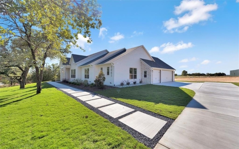 1061 Arbor Vista Drive, Azle, TX 76020, 4 Bedrooms Bedrooms, ,2 BathroomsBathrooms,Residential,For Sale,1061 Arbor Vista Drive,0,21096209