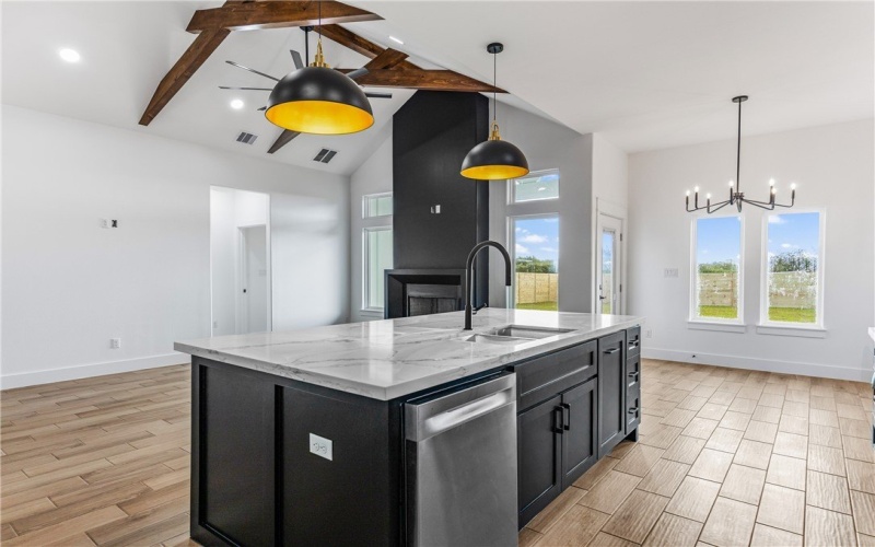 841 S 8th, Aransas Pass, TX 78336, 3 Habitaciones Habitaciones , ,2 BañosBaños,Residential,En Venta,841 S 8th,0,466753