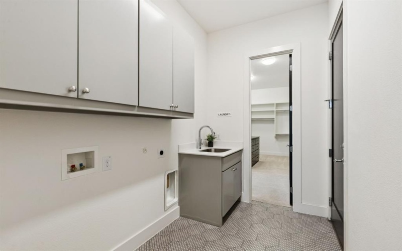 109 Big Sky Circle, Northlake, TX 76226, 4 Bedrooms Bedrooms, ,5 BathroomsBathrooms,Residential,For Sale,109 Big Sky Circle,0,21095133