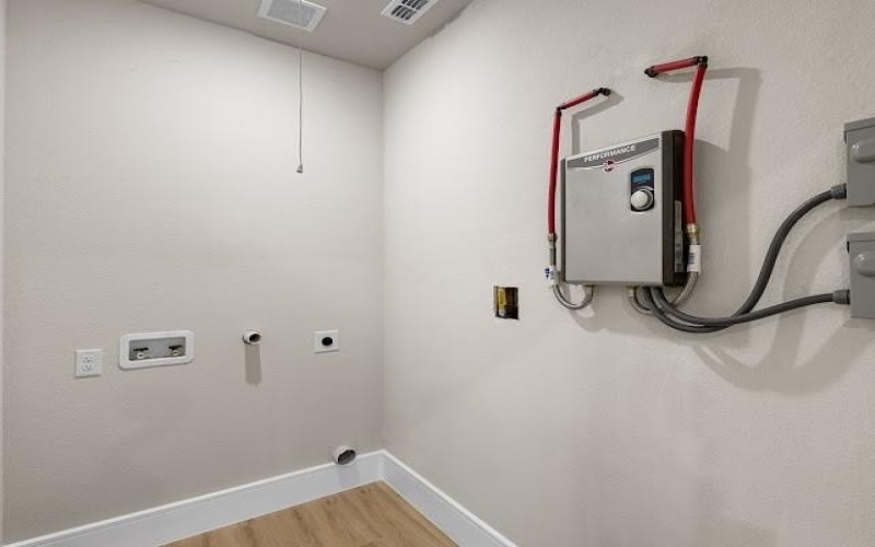 187 Cactus Canyon Drive, Bridgeport, TX 76426, 3 Bedrooms Bedrooms, ,2 BathroomsBathrooms,Residential,For Sale,187 Cactus Canyon Drive,0,21095244