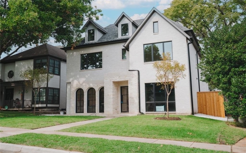 2912 Fondren Drive, University Park, TX 75205, 5 Bedrooms Bedrooms, ,7 BathroomsBathrooms,Residential,For Sale,2912 Fondren Drive,0,21095332