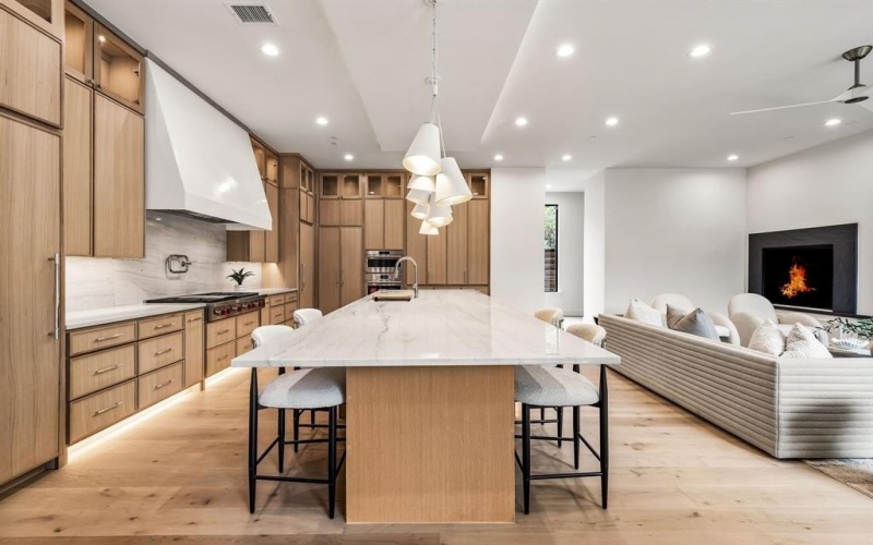 3959 Hockaday Drive, Dallas, TX 75229, 5 Bedrooms Bedrooms, ,7 BathroomsBathrooms,Residential,For Sale,3959 Hockaday Drive,0,21095779