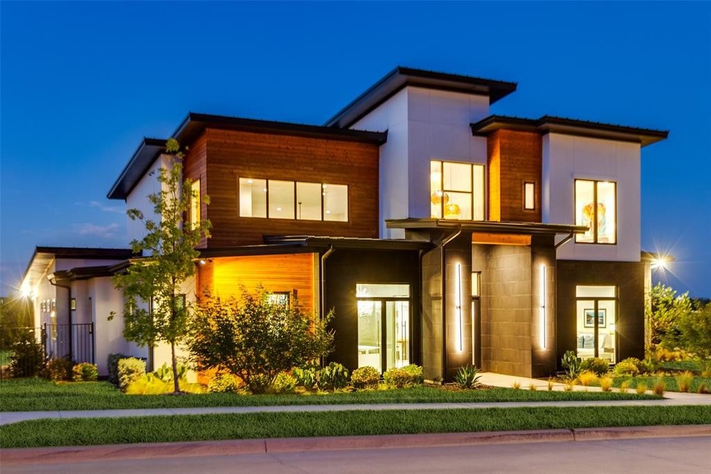 13616 Nouvelle Circle, Fort Worth, TX 76008, 4 Bedrooms Bedrooms, ,5 BathroomsBathrooms,Residential,For Sale,13616 Nouvelle Circle,0,21095832