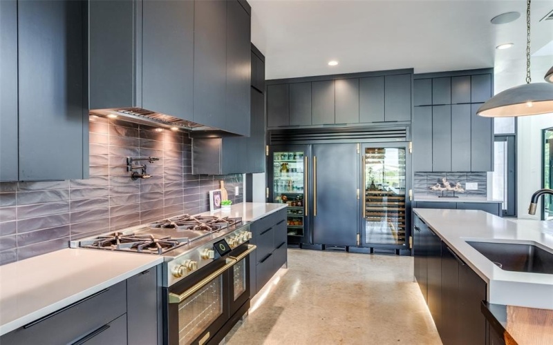 13616 Nouvelle Circle, Fort Worth, TX 76008, 4 Bedrooms Bedrooms, ,5 BathroomsBathrooms,Residential,For Sale,13616 Nouvelle Circle,0,21095832