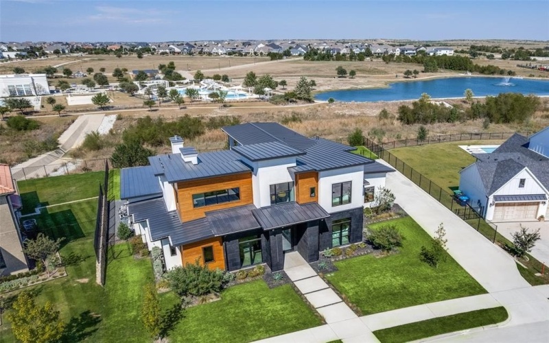 13616 Nouvelle Circle, Fort Worth, TX 76008, 4 Bedrooms Bedrooms, ,5 BathroomsBathrooms,Residential,For Sale,13616 Nouvelle Circle,0,21095832