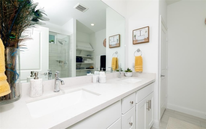 1316 Sheltola Way, Fort Worth, TX 76052, 4 Bedrooms Bedrooms, ,2 BathroomsBathrooms,Residential,For Sale,1316 Sheltola Way,0,21096062