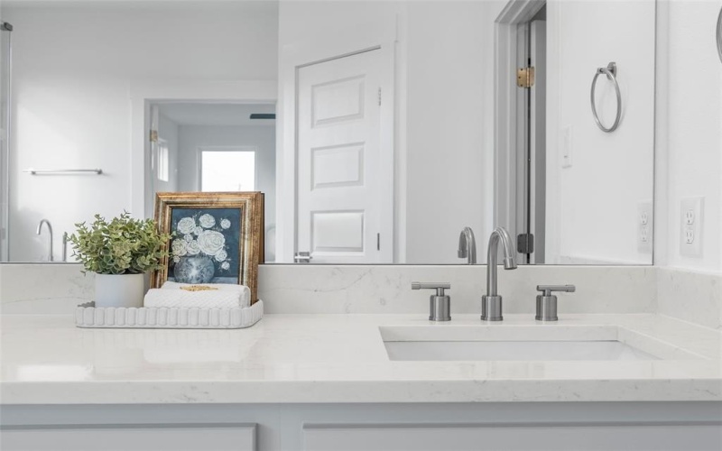 105 Anderson Street, Hillsboro, TX 76645, 4 Habitaciones Habitaciones , ,2 BañosBaños,Residential,En Venta,105 Anderson Street,0,21096366