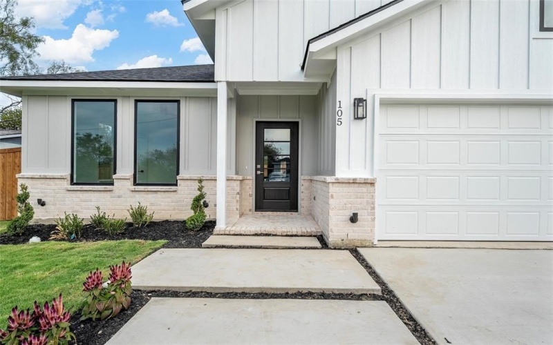 105 Anderson Street, Hillsboro, TX 76645, 4 Habitaciones Habitaciones , ,2 BañosBaños,Residential,En Venta,105 Anderson Street,0,21096366