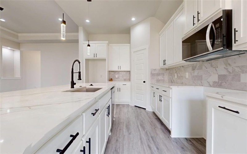 3105 Finley Street, Fort Worth, TX 76111, 3 Bedrooms Bedrooms, ,2 BathroomsBathrooms,Residential,For Sale,3105 Finley Street,0,21096407