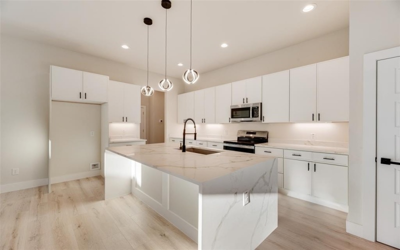 2507 Fatima Avenue, Dallas, TX 75241, 4 Habitaciones Habitaciones , ,2 BañosBaños,Residential,En Venta,2507 Fatima Avenue,0,21096505