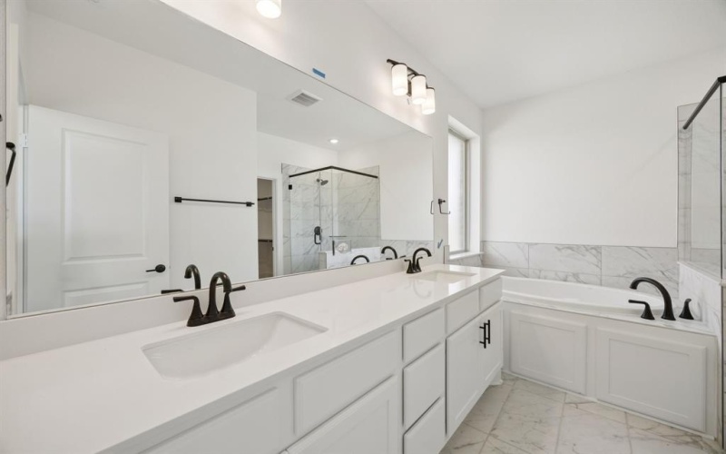 108 Paradise Cove, Waxahachie, TX 75165, 4 Habitaciones Habitaciones , ,3 BañosBaños,Residential,En Venta,108 Paradise Cove,0,21096569