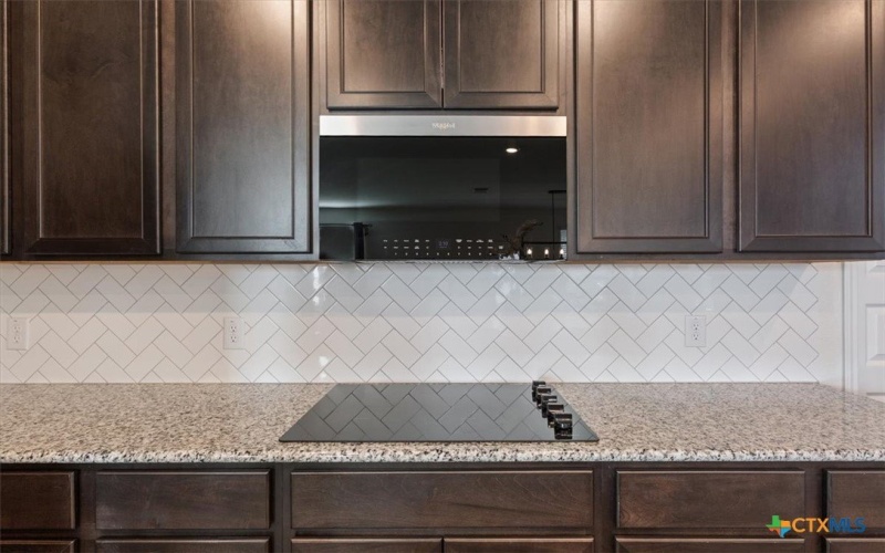 1351 Long Creek Lane, Belton, TX 76513, 4 Habitaciones Habitaciones , ,2 BañosBaños,Residential,En Venta,1351 Long Creek Lane,0,596338
