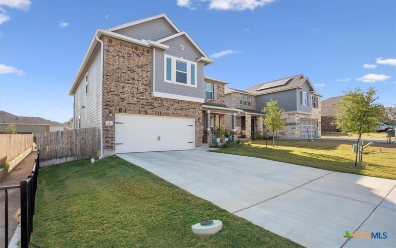 1351 Long Creek Lane, Belton, TX 76513, 4 Habitaciones Habitaciones , ,2 BañosBaños,Residential,En Venta,1351 Long Creek Lane,0,596338
