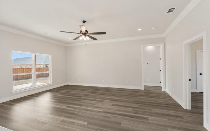 725 Cobblestone Cir, Mabank, TX 75147, 4 Habitaciones Habitaciones , ,2 BañosBaños,Residential,En Venta,725 Cobblestone Cir,0,109445
