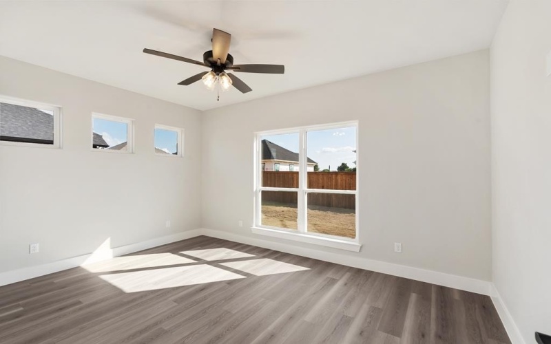 725 Cobblestone Cir, Mabank, TX 75147, 4 Habitaciones Habitaciones , ,2 BañosBaños,Residential,En Venta,725 Cobblestone Cir,0,109445
