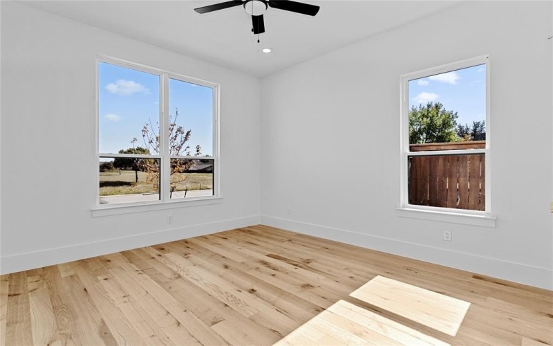 13712 W Riviera Drive, Fort Worth, TX 76028, 4 Bedrooms Bedrooms, ,3 BathroomsBathrooms,Residential,For Sale,13712 W Riviera Drive,0,21093779