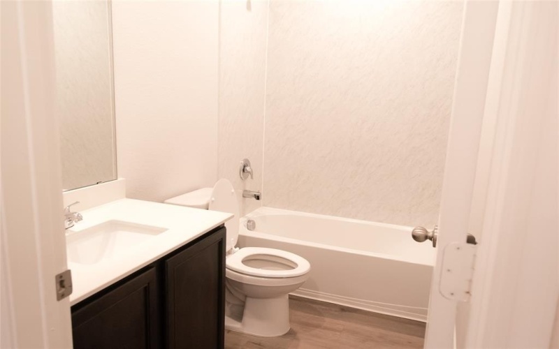 1221 Nursery Drive, Forney, TX 75126, 3 Bedrooms Bedrooms, ,2 BathroomsBathrooms,Residential,For Sale,1221 Nursery Drive,0,21096515