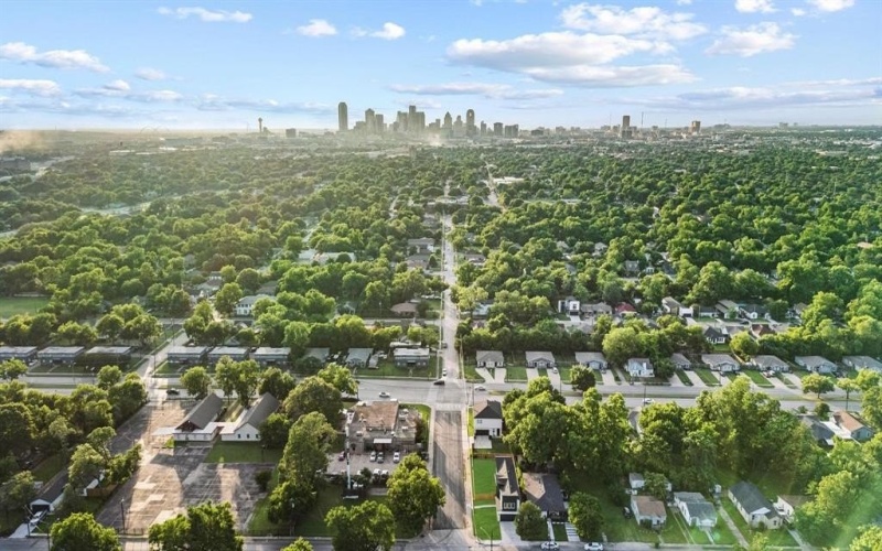 2503 Lawrence Street, Dallas, TX 75215, 3 Habitaciones Habitaciones , ,2 BañosBaños,Residential,En Venta,2503 Lawrence Street,0,21096748