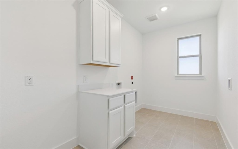 137 Swan Lake Drive, Waxahachie, TX 75165, 5 Habitaciones Habitaciones , ,3 BañosBaños,Residential,En Venta,137 Swan Lake Drive,0,21096772
