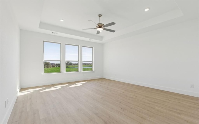 137 Swan Lake Drive, Waxahachie, TX 75165, 5 Habitaciones Habitaciones , ,3 BañosBaños,Residential,En Venta,137 Swan Lake Drive,0,21096772
