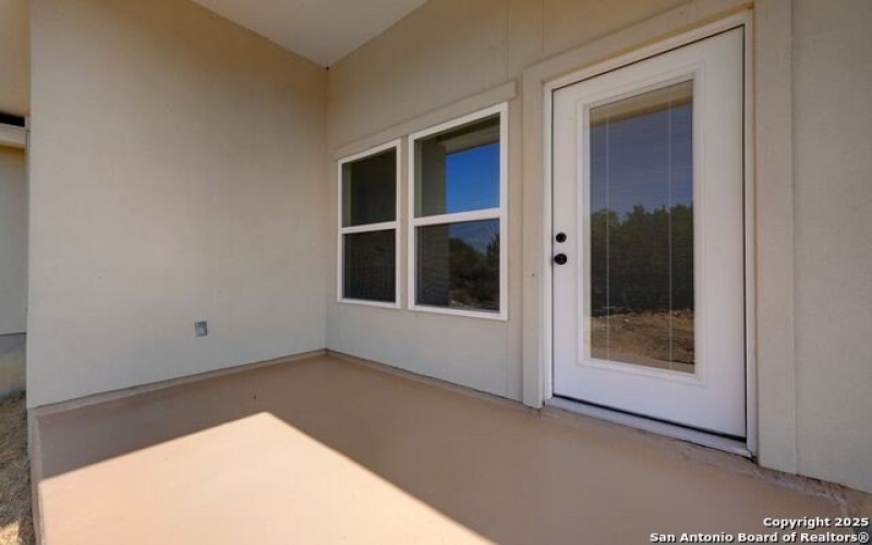 101 N John Bird, Blanco, TX 78606, 4 Habitaciones Habitaciones , ,3 BañosBaños,Residential,En Venta,101 N John Bird,0,1918366
