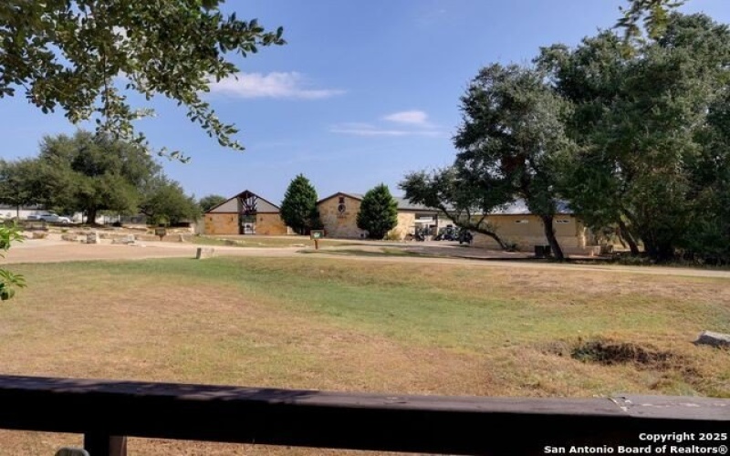 101 N John Bird, Blanco, TX 78606, 4 Habitaciones Habitaciones , ,3 BañosBaños,Residential,En Venta,101 N John Bird,0,1918366