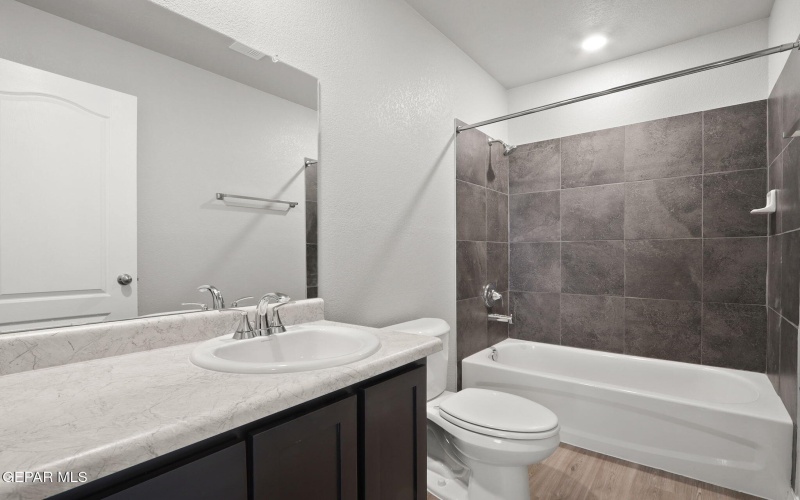 1005 Ferro Cactus Avenue, El Paso, TX 79928, 3 Habitaciones Habitaciones , ,2 BañosBaños,Residential,En Venta,1005 Ferro Cactus Avenue,0,932716