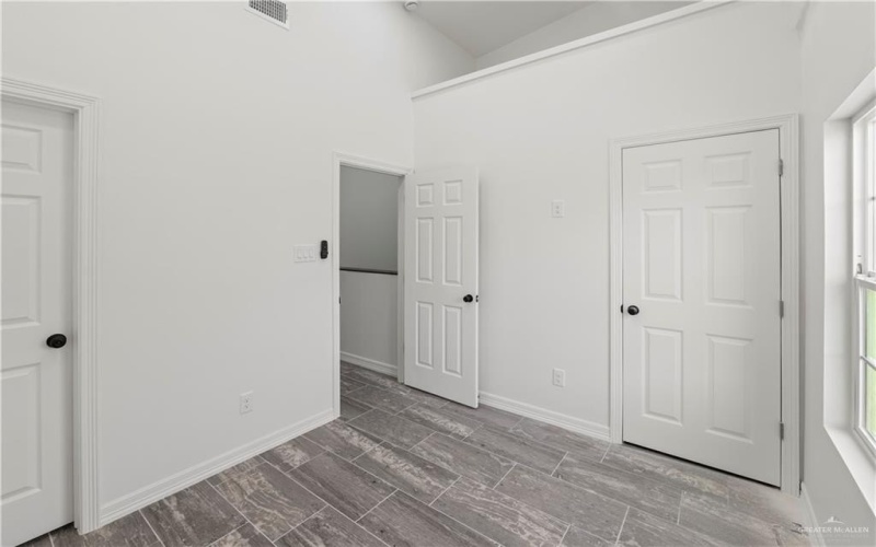 1409 E Karen Drive #A, Alton, TX 78573, 2 Habitaciones Habitaciones , ,2 BañosBaños,Residential,En Venta,1409 E Karen Drive,0,483166
