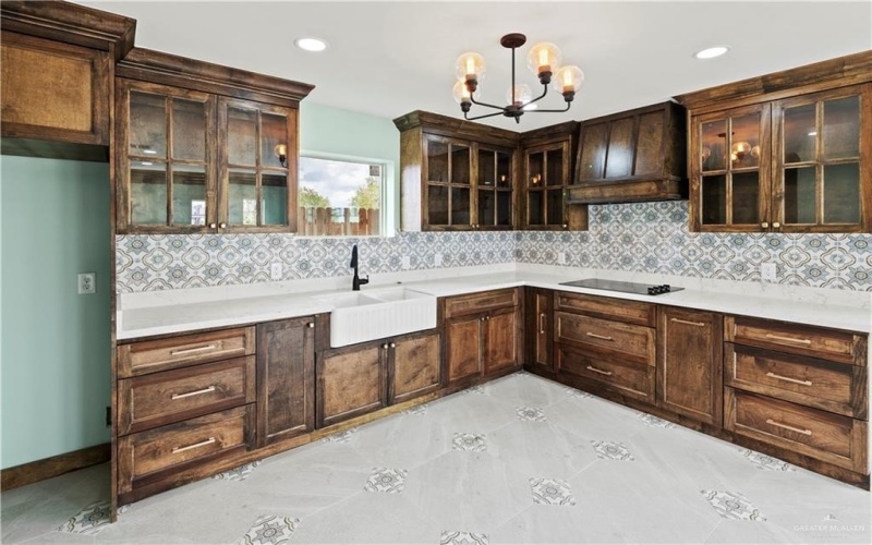 1401 E Karen Drive #D, Alton, TX 78573, 2 Bedrooms Bedrooms, ,2 BathroomsBathrooms,Residential,For Sale,1401 E Karen Drive,0,483218