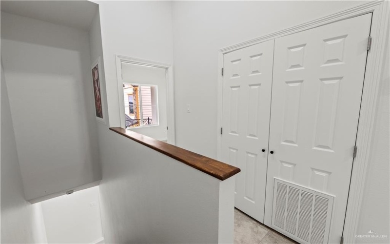 1404 E Karen Drive #A, Alton, TX 78573, 2 Bedrooms Bedrooms, ,2 BathroomsBathrooms,Residential,For Sale,1404 E Karen Drive,0,483359