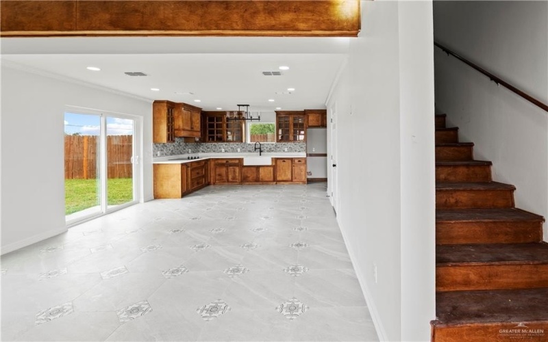 1404 E Karen Drive #A, Alton, TX 78573, 2 Bedrooms Bedrooms, ,2 BathroomsBathrooms,Residential,For Sale,1404 E Karen Drive,0,483359