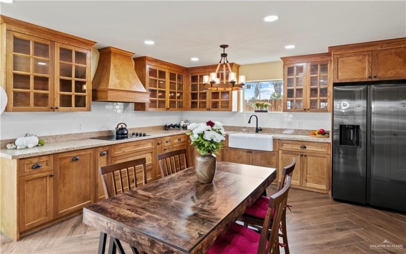 1408 E Karen Drive #A, Alton, TX 78573, 2 Bedrooms Bedrooms, ,2 BathroomsBathrooms,Residential,For Sale,1408 E Karen Drive,0,483362