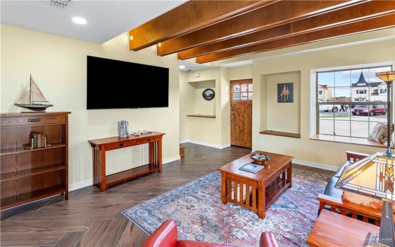 1408 E Karen Drive #A, Alton, TX 78573, 2 Bedrooms Bedrooms, ,2 BathroomsBathrooms,Residential,For Sale,1408 E Karen Drive,0,483362