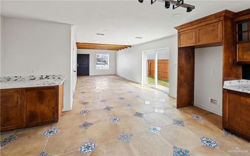 1412 E Karen Drive #A, Alton, TX 78573, 2 Bedrooms Bedrooms, ,2 BathroomsBathrooms,Residential,For Sale,1412 E Karen Drive,0,483521