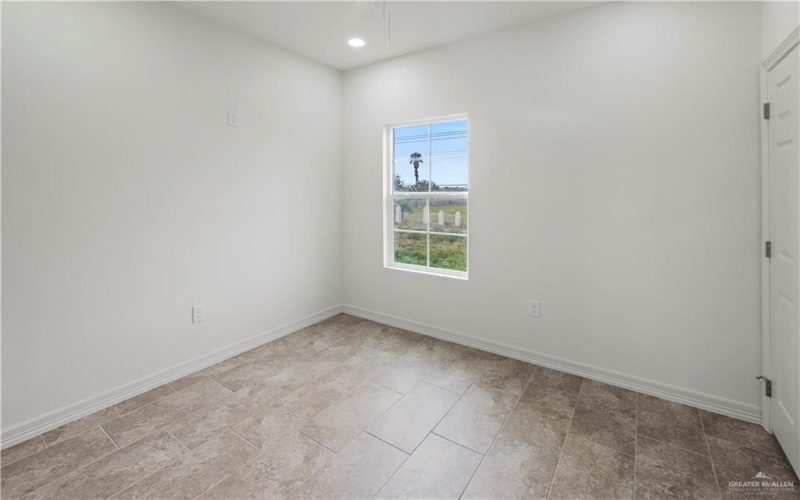 1412 E Karen Drive #A, Alton, TX 78573, 2 Bedrooms Bedrooms, ,2 BathroomsBathrooms,Residential,For Sale,1412 E Karen Drive,0,483521