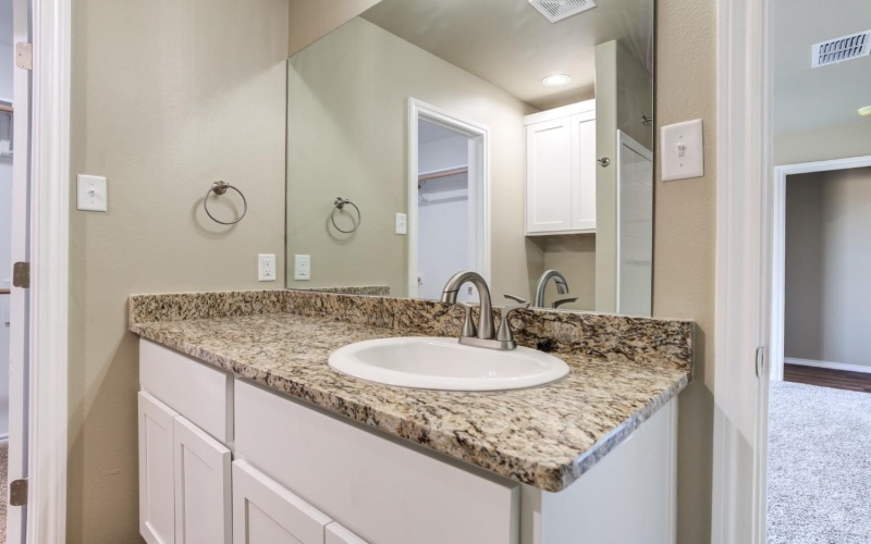 930 E Municipal Drive, Lubbock, TX 79403, 3 Bedrooms Bedrooms, ,2 BathroomsBathrooms,Residential,For Sale,930 E Municipal Drive,0,202562301