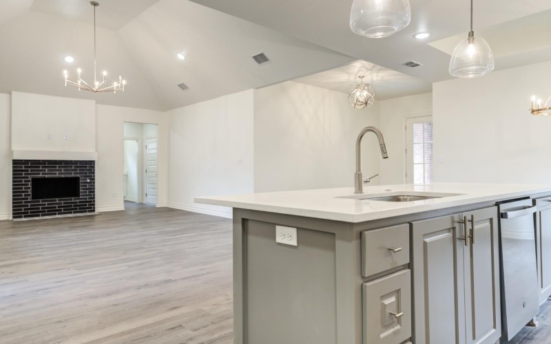 3712 144th Street, Lubbock, TX 79423, 4 Bedrooms Bedrooms, ,3 BathroomsBathrooms,Residential,For Sale,3712 144th Street,0,202562307