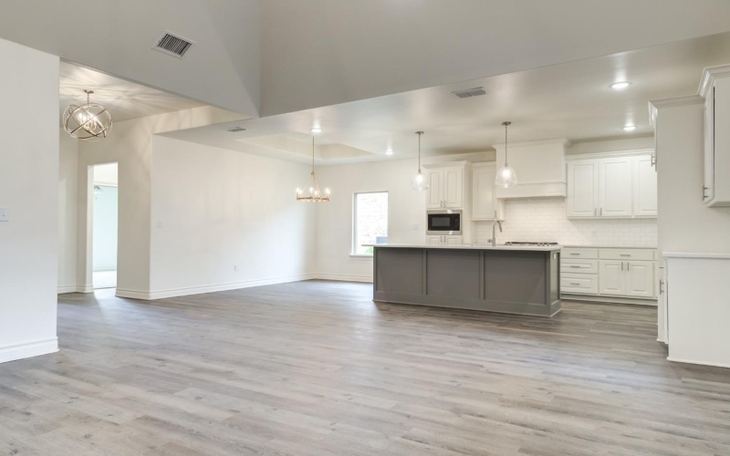 3712 144th Street, Lubbock, TX 79423, 4 Bedrooms Bedrooms, ,3 BathroomsBathrooms,Residential,For Sale,3712 144th Street,0,202562307