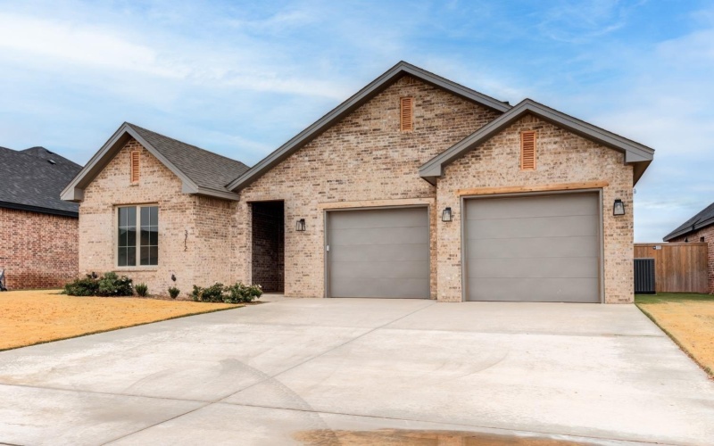 3712 144th Street, Lubbock, TX 79423, 4 Bedrooms Bedrooms, ,3 BathroomsBathrooms,Residential,For Sale,3712 144th Street,0,202562307