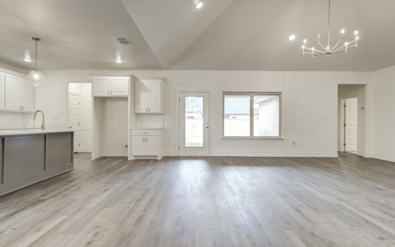 3712 144th Street, Lubbock, TX 79423, 4 Bedrooms Bedrooms, ,3 BathroomsBathrooms,Residential,For Sale,3712 144th Street,0,202562307