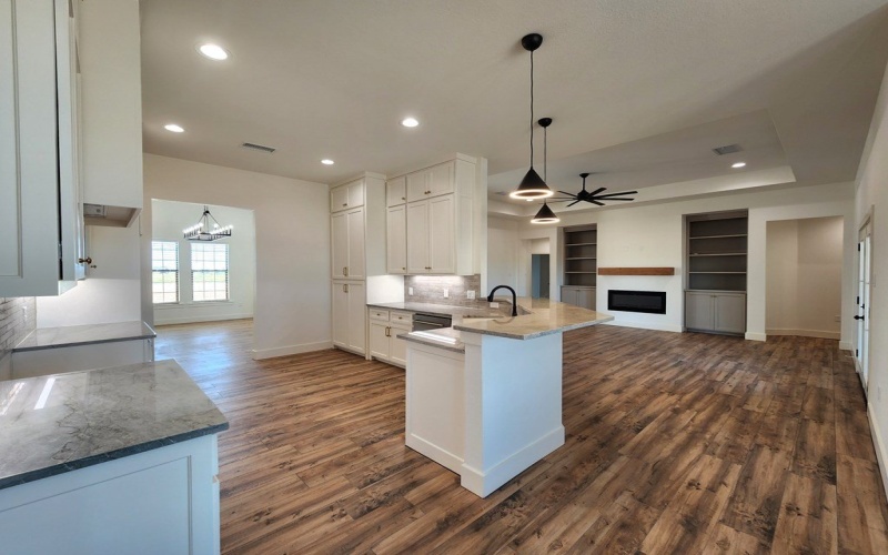 1813 N County Rd 1112, Midland, TX 79706, 4 Habitaciones Habitaciones , ,2 BañosBaños,Residential,En Venta,1813 N County Rd 1112,0,163944