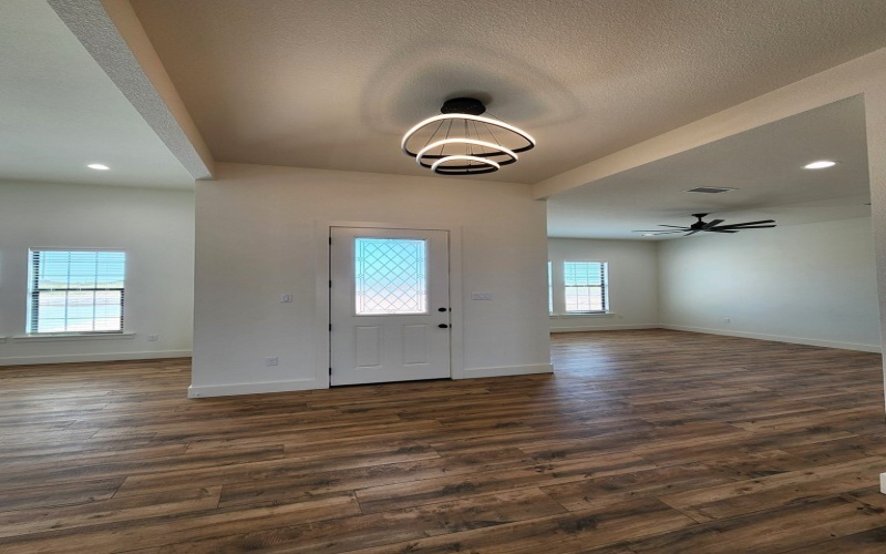 1813 N County Rd 1112, Midland, TX 79706, 4 Habitaciones Habitaciones , ,2 BañosBaños,Residential,En Venta,1813 N County Rd 1112,0,163944
