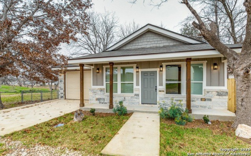 15935 Buchel, LaCoste, TX 78039, 3 Bedrooms Bedrooms, ,1 BathroomBathrooms,Residential,For Sale,15935 Buchel,0,1918497
