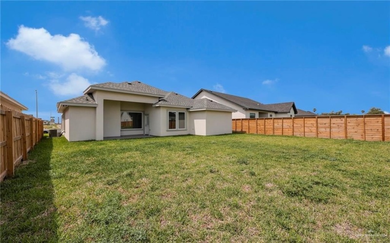 1104 Azalea Avenue, Mission, TX 78573, 3 Bedrooms Bedrooms, ,2 BathroomsBathrooms,Residential,For Sale,1104 Azalea Avenue,469799