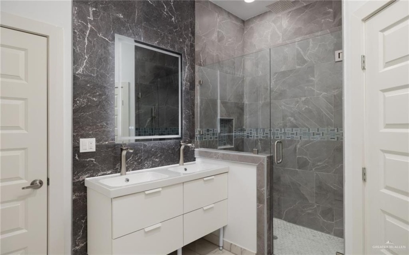 226 S San Jacinto, Mission, TX 78572, 3 Habitaciones Habitaciones , ,2 BañosBaños,Residential,En Venta,226 S San Jacinto,0,484493