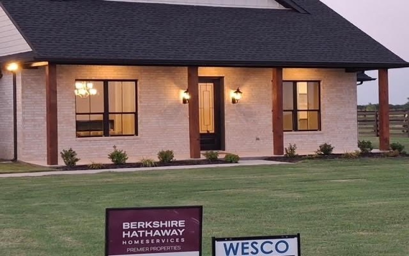 3160 County Road 222, Van Alstyne, TX 75409, 4 Habitaciones Habitaciones , ,3 BañosBaños,Residential,En Venta,3160 County Road 222,0,20785937